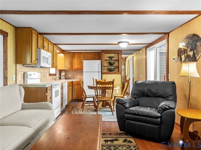 262 Thompson Ln, Williamsburg, VA 23188