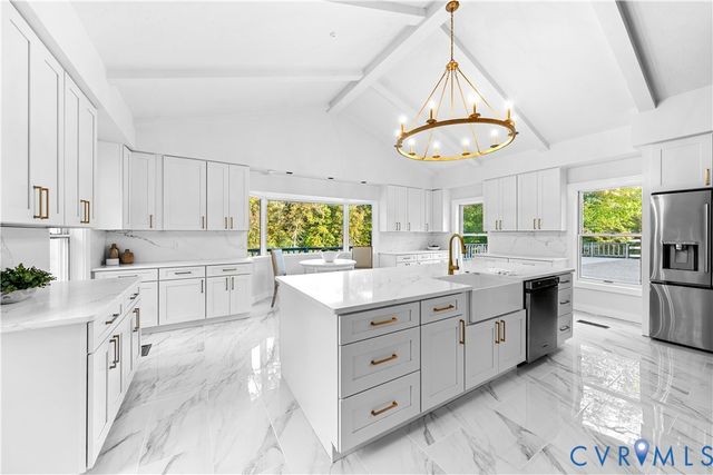 262 Thompson Ln, Williamsburg, VA 23188