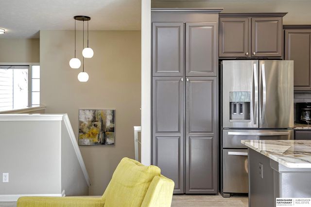 17505 Wirt Street, Omaha, NE 68116