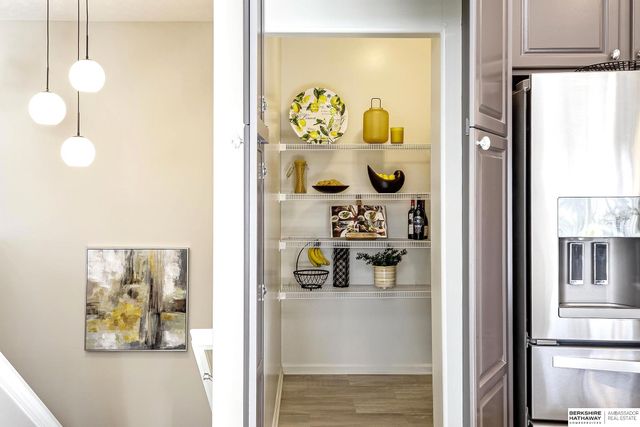 17505 Wirt Street, Omaha, NE 68116