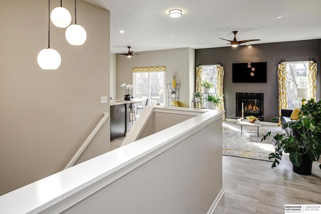 17505 Wirt Street, Omaha, NE 68116