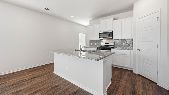 1301 Hopes Lake Drive, Princeton, TX 75407