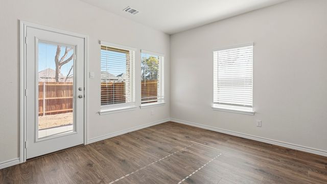 1301 Hopes Lake Drive, Princeton, TX 75407