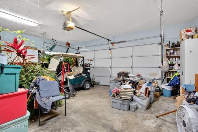 8824 Kipapa Way, Diamondhead, MS 39525