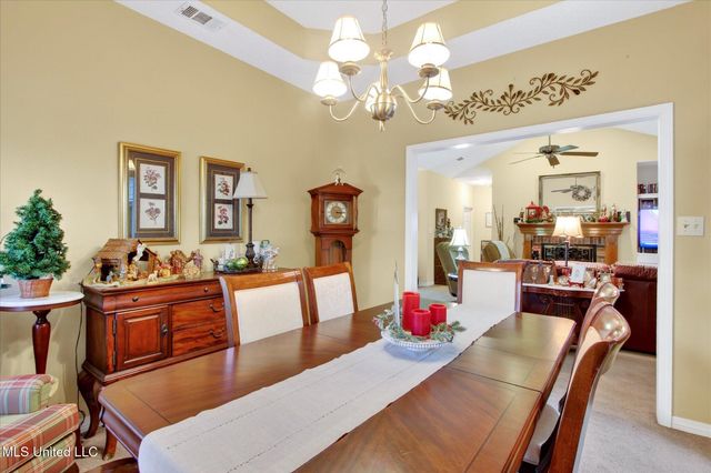 8824 Kipapa Way, Diamondhead, MS 39525