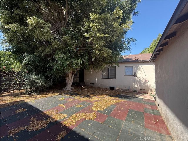 12020 Ocean Park, Los Angeles, CA 90064