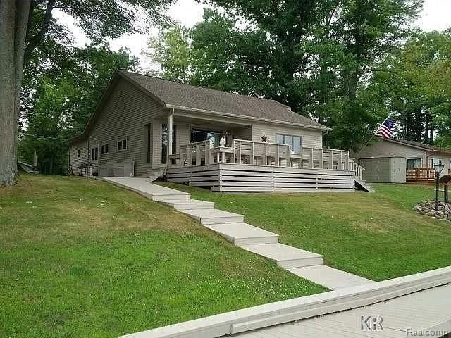 4181 S Oak Drive, Beaverton, MI 48612