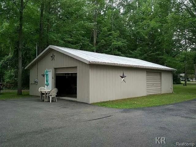 4181 S Oak Drive, Beaverton, MI 48612