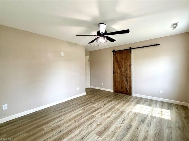 1027 Tabor Road, Olin, NC 28660