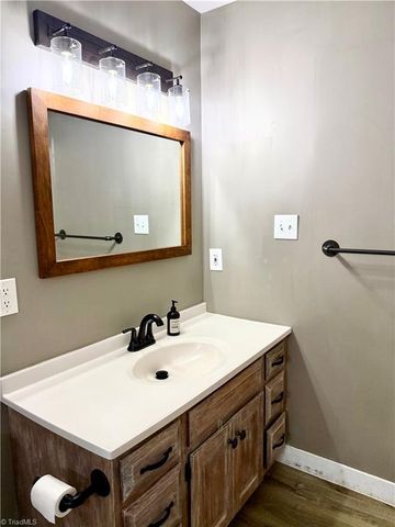 1027 Tabor Road, Olin, NC 28660