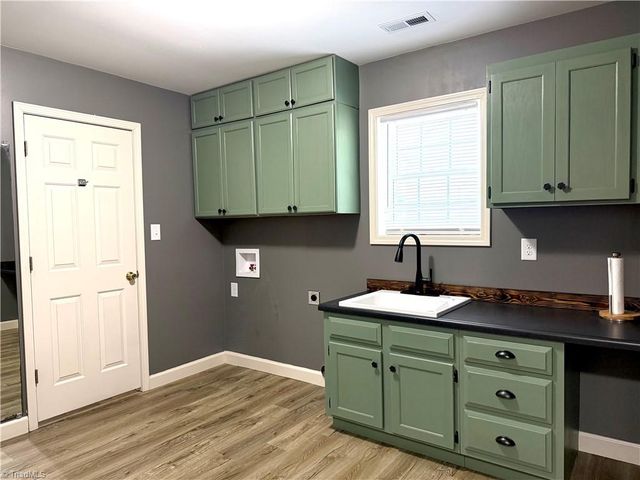 1027 Tabor Road, Olin, NC 28660