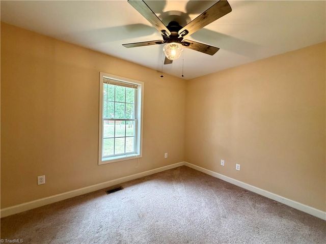 1027 Tabor Road, Olin, NC 28660