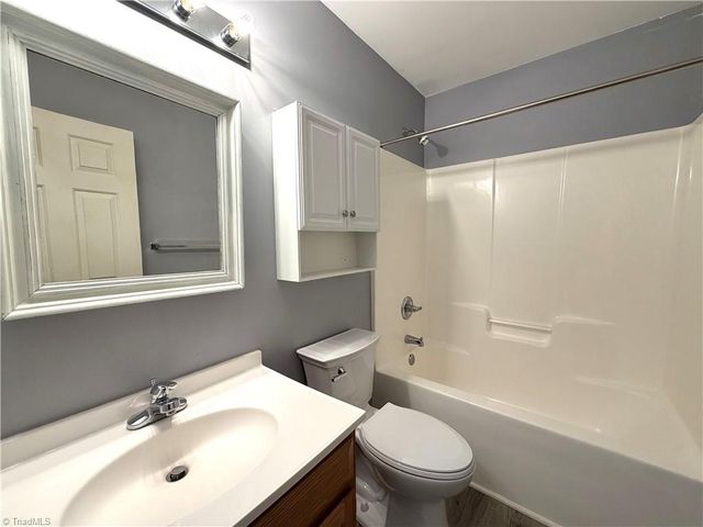 1027 Tabor Road, Olin, NC 28660