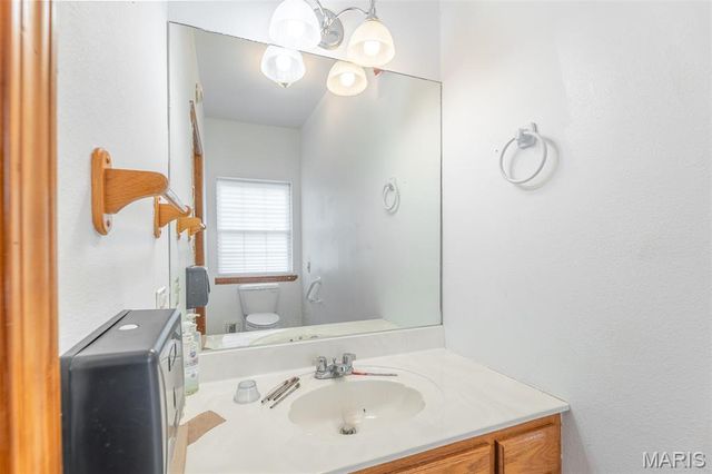 207 E. Front St., Annapolis, MO 63620