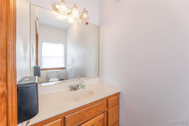 207 E. Front St., Annapolis, MO 63620