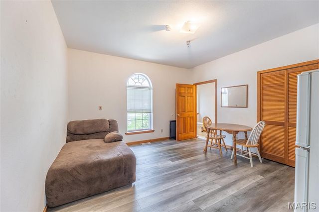 207 E. Front St., Annapolis, MO 63620