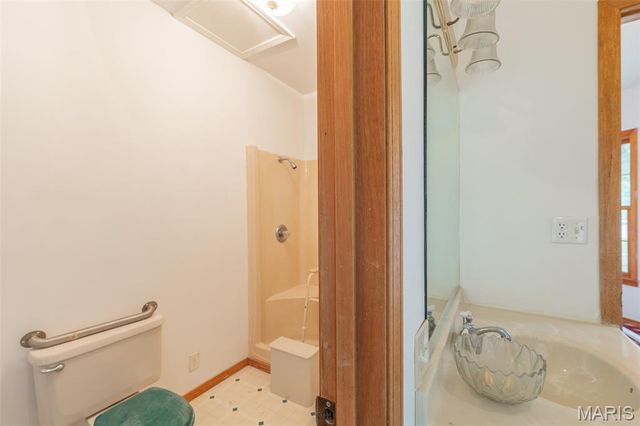 207 E. Front St., Annapolis, MO 63620