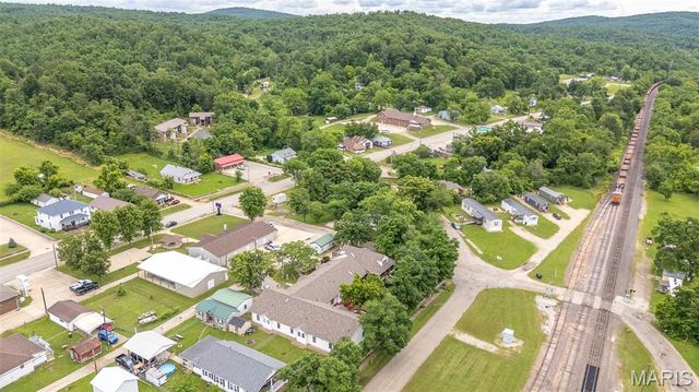 207 E. Front St., Annapolis, MO 63620