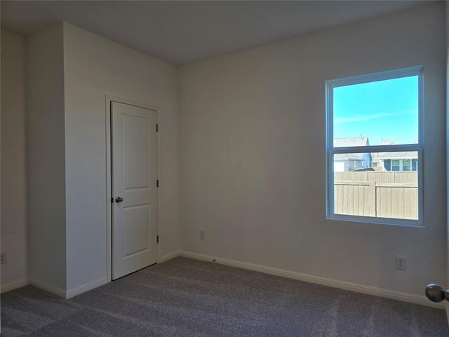 202 Fox Haven RD, Hutto, TX 78634