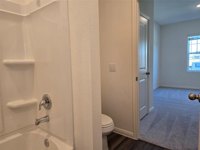 202 Fox Haven RD, Hutto, TX 78634