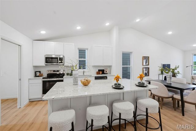 9023 Wilkie Station Street, St Charles, MO 63301
