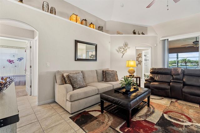 3011 DIAMOND LANE, St Cloud, FL 34772