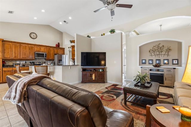 3011 DIAMOND LANE, St Cloud, FL 34772