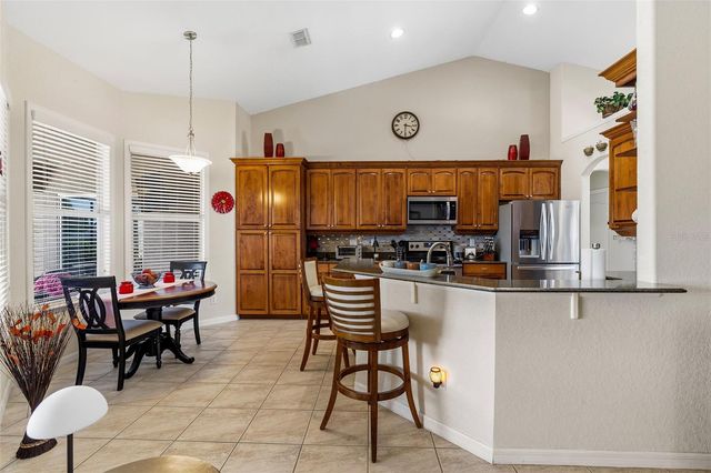 3011 DIAMOND LANE, St Cloud, FL 34772