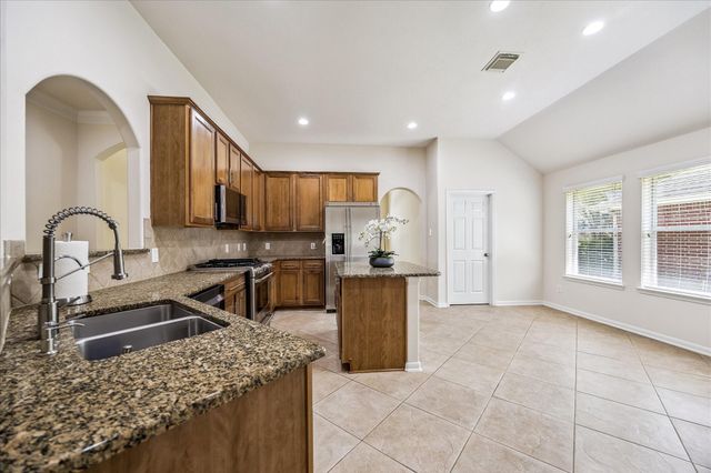 26630 Summerbend Hollow Lane, Katy, TX 77494