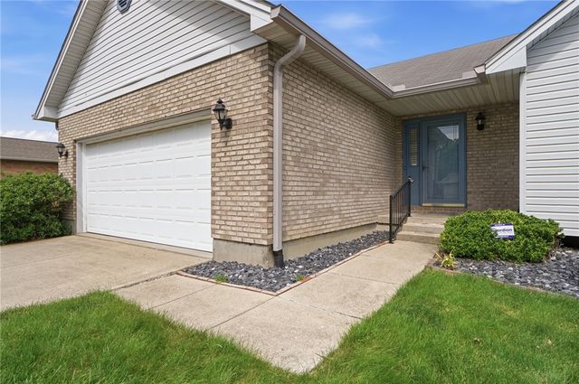 417 Kenec Drive, Middletown, OH 45042