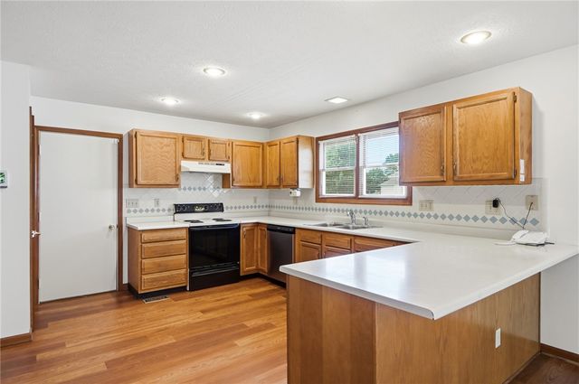 417 Kenec Drive, Middletown, OH 45042