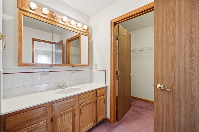 417 Kenec Drive, Middletown, OH 45042