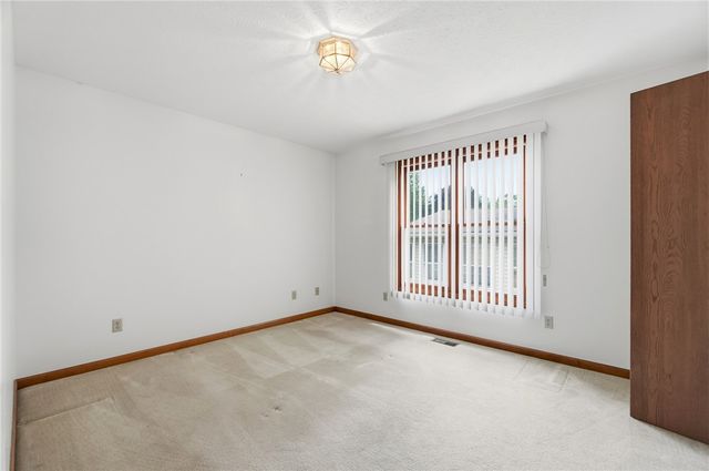 417 Kenec Drive, Middletown, OH 45042