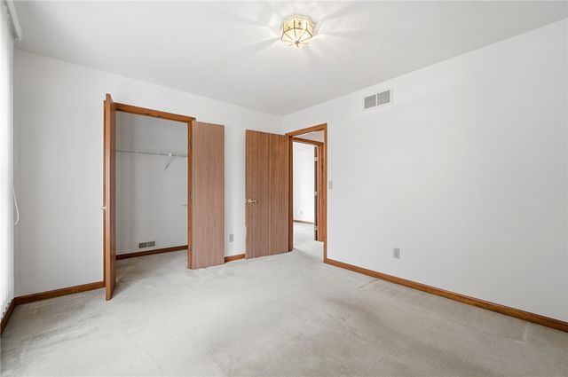 417 Kenec Drive, Middletown, OH 45042