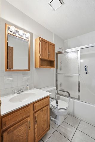 417 Kenec Drive, Middletown, OH 45042