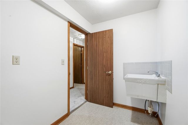 417 Kenec Drive, Middletown, OH 45042