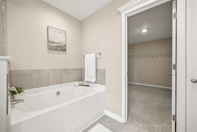 101 Doria Ann Dr, Center Twp, PA 15061