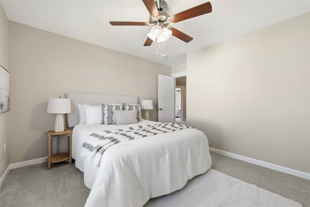 101 Doria Ann Dr, Center Twp, PA 15061