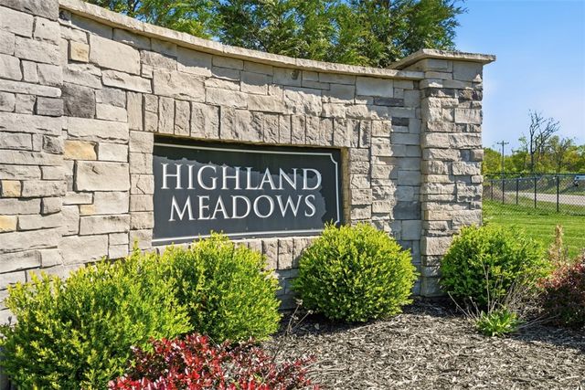 101 Doria Ann Dr, Center Twp, PA 15061