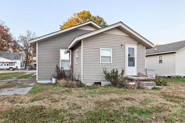 606 W Thompson Street, Paragould, AR 72450