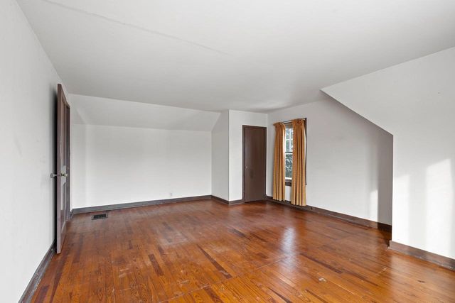 714 MAPLE STREET, Neenah, WI 54956