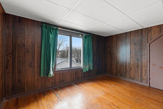 714 MAPLE STREET, Neenah, WI 54956