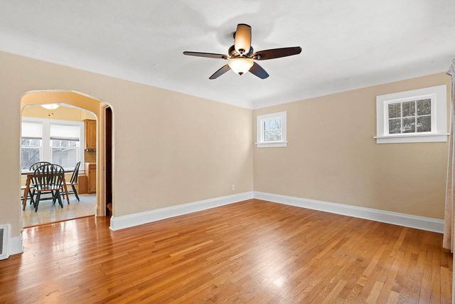 714 MAPLE STREET, Neenah, WI 54956