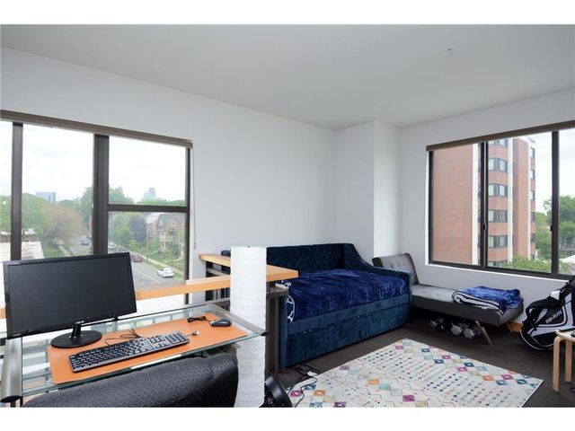 10 E 26th Street 321, Minneapolis, MN 55404