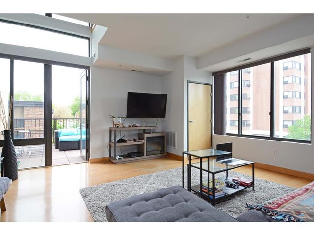 10 E 26th Street 321, Minneapolis, MN 55404