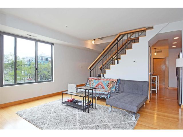10 E 26th Street 321, Minneapolis, MN 55404