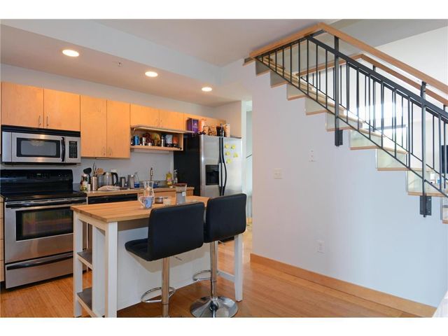 10 E 26th Street 321, Minneapolis, MN 55404