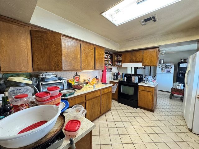 5628 S Mission Road, Fort Mohave, AZ 86426