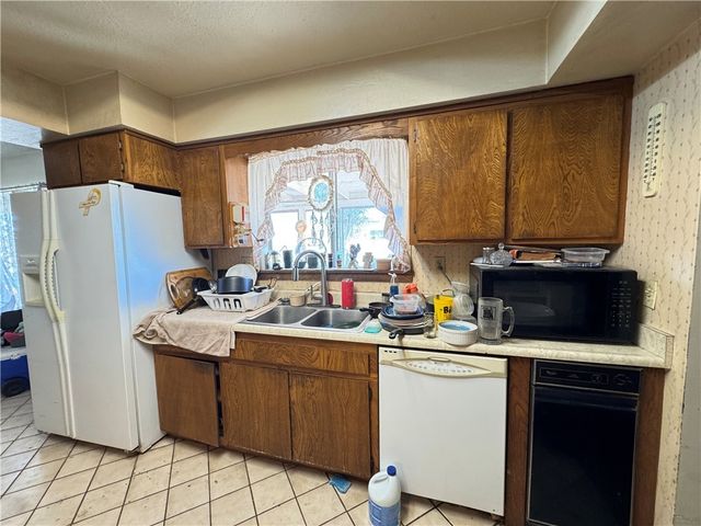 5628 S Mission Road, Fort Mohave, AZ 86426