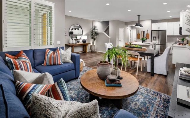 4154 S S. WILDFLAX PASEO 101, Ontario, CA 91761